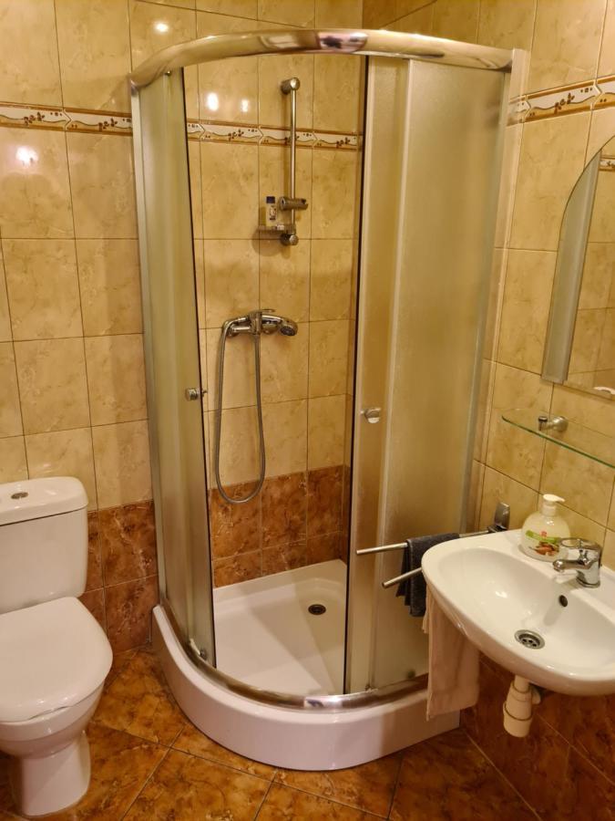 Zajazd Motel Staropolski Pyskowice Esterno foto