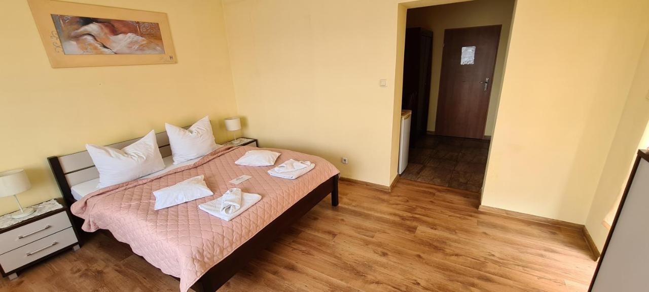 Zajazd Motel Staropolski Pyskowice Esterno foto
